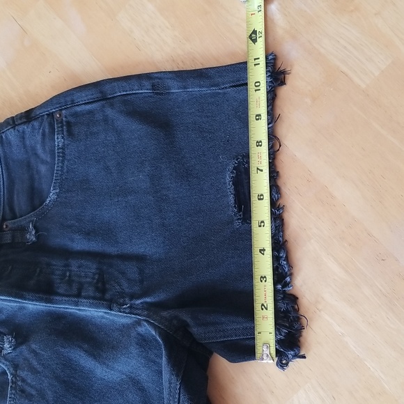 Free People Makai Cutoff Jean Shorts, Washed Black, 26 - Picture 12 of 16
